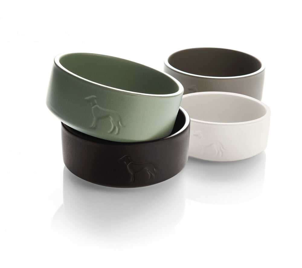 OSBY Ceramic Bowl - Hunter-petstore -feeding or drinking bowl made of ceramic -subtle HUNTER dog embossing -high weight ensures a secure stand -slip-resistant silicone rim on the bottom -long-lasting and scratch resistant -easy to clean and dishwasher-safe -food safe