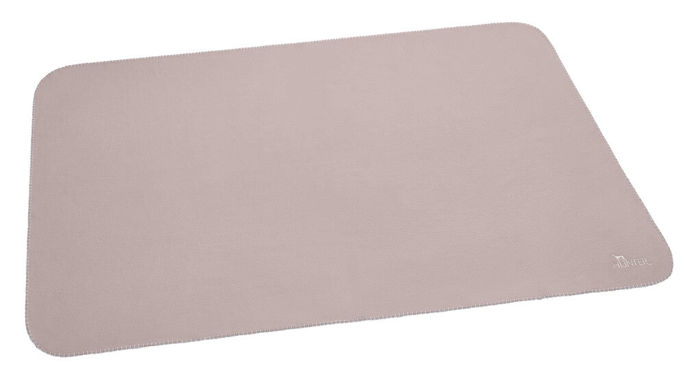 CASPER Blanket - Hunter-petstore -cozy dog blanket for at home or when traveling -with simple design and discreet HUNTER embroidery -can be used individually or as an insert for transport boxes or dog beds -can be stowed away to save space -washable at 90 °F