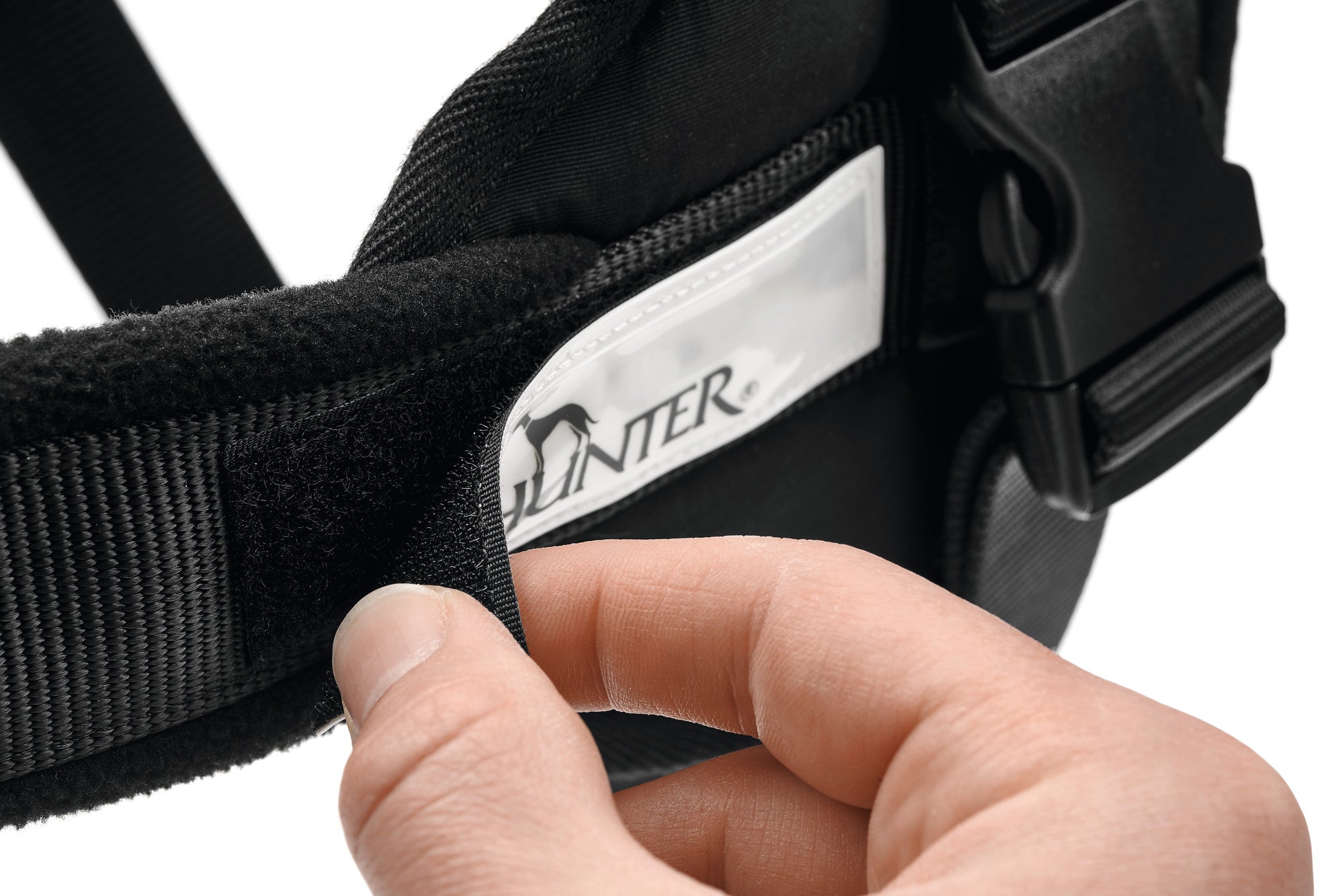 RANGER Norwegian harness - Hunter-petstore -made of high-quality nylon material with reflective elements -chest and shoulder area padded with fleece -adjustable belly strap -with foldable hand loop -with velcro attachment for individual patches -two velcro inscriptions included, one reflective
