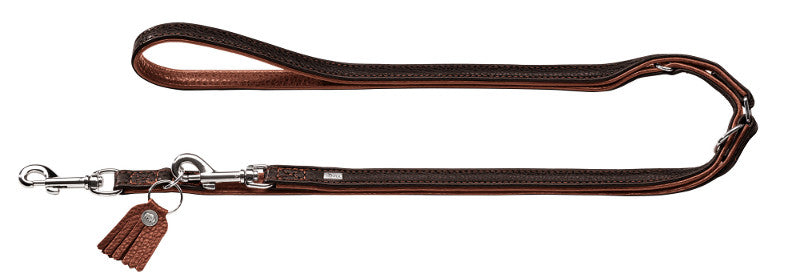 CODY Adjustable Leash - Hunter-petstore -the grain of each leather makes it a unique -rustic, natural look -3-fold adjustable -with detachable bison leather key fob -from strictly controlled, sustainable breeding -made in Germany