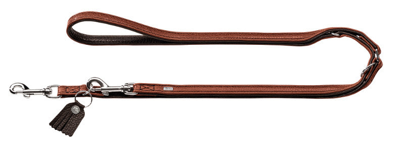 CODY Adjustable Leash - Hunter-petstore -the grain of each leather makes it a unique -rustic, natural look -3-fold adjustable -with detachable bison leather key fob -from strictly controlled, sustainable breeding -made in Germany