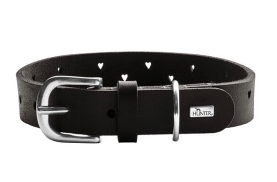 AALBORG Soul Collar - Hunter-petstore -classic collar, universally usable -especially well-suited to use in dog sports due to a liberal application of oil -particularly tough and hard-wearing leather -with charming heart punching -made in Germany