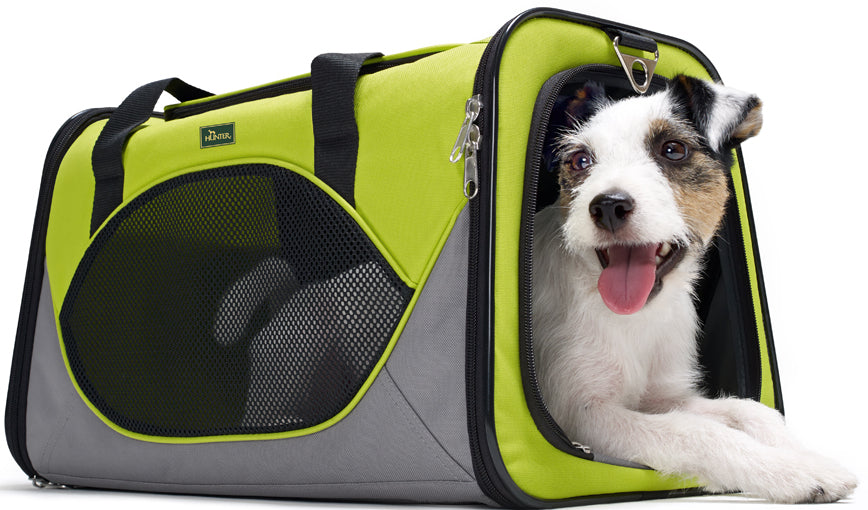 KANSAS Dog carrier - Hunter-petstore -Ideal for keeping your furry friend safe and comfortable on the go -Suitable for travel by plane, road trip, or visits to the vet -Stylish design for stress-free travel -Provides a secure and cozy space for your pet