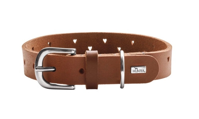 AALBORG Soul Collar - Hunter-petstore -classic collar, universally usable -especially well-suited to use in dog sports due to a liberal application of oil -particularly tough and hard-wearing leather -with charming heart punching -made in Germany