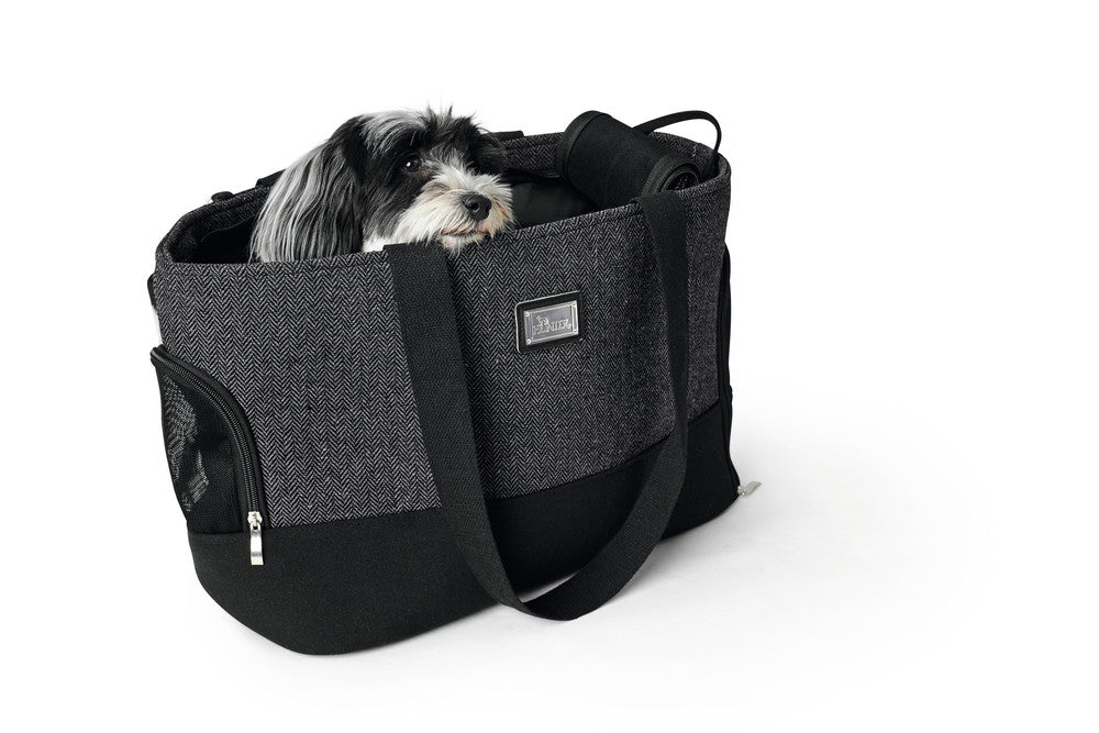 BARCELONA Dog carrier - Hunter-petstore -carry bag for pets weighing up to 17.6 lbs -wool blended fabric with a herringbone design -openings for optimum ventilation -inside nylon strap with carabiner makes it possible to secure your pet -washable