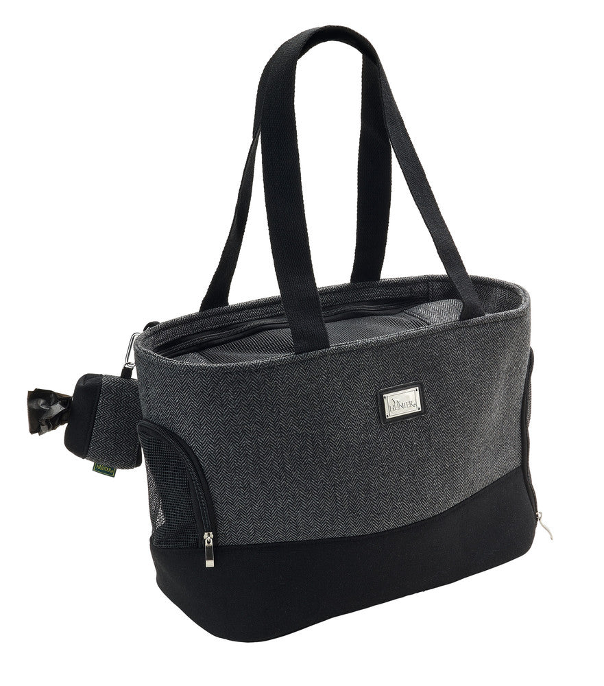 BARCELONA Dog carrier - Hunter-petstore -carry bag for pets weighing up to 17.6 lbs -wool blended fabric with a herringbone design -openings for optimum ventilation -inside nylon strap with carabiner makes it possible to secure your pet -washable