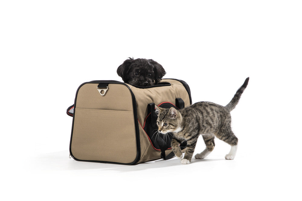 KANSAS Dog Carrier - Hunter-petstore -Carry bag for pets weighing up to 14.3 lbs -Large ventilation opening for optimum air circulation -Two entrances -Can be folded to save space -Removable imitation lambswool inlay -Washable