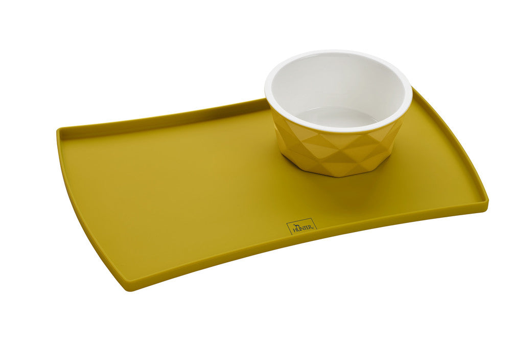 EIBY Silicone Pad - Hunter-petstore -bowl base to protect your floor -made of food-grade silicone -with raised rim -flexible and tough -anti-slip -easy-care and dishwasher safe
